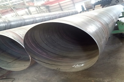 桂林螺旋鋼管與直縫鋼管價格比較及安裝要點